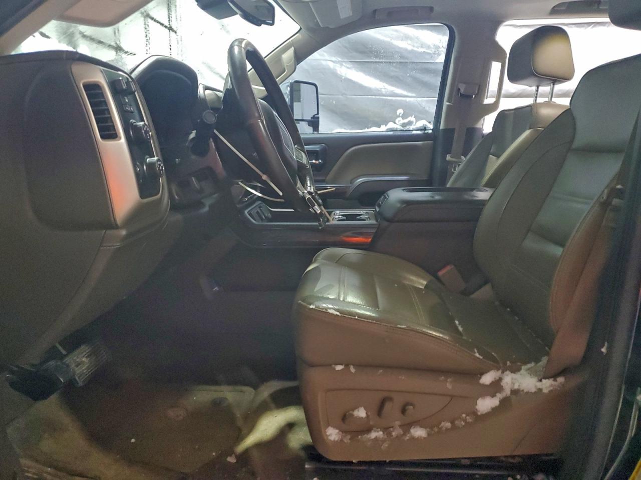 2016 GMC Sierra K2500 Denali VIN: 1GT12UE89GF140320 Lot: 95204505