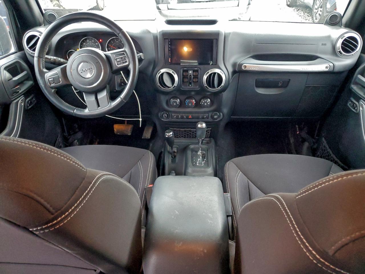 2013 Jeep Wrangler Unlimited Sahara VIN: 1C4BJWEG3DL672993 Lot: 94030445