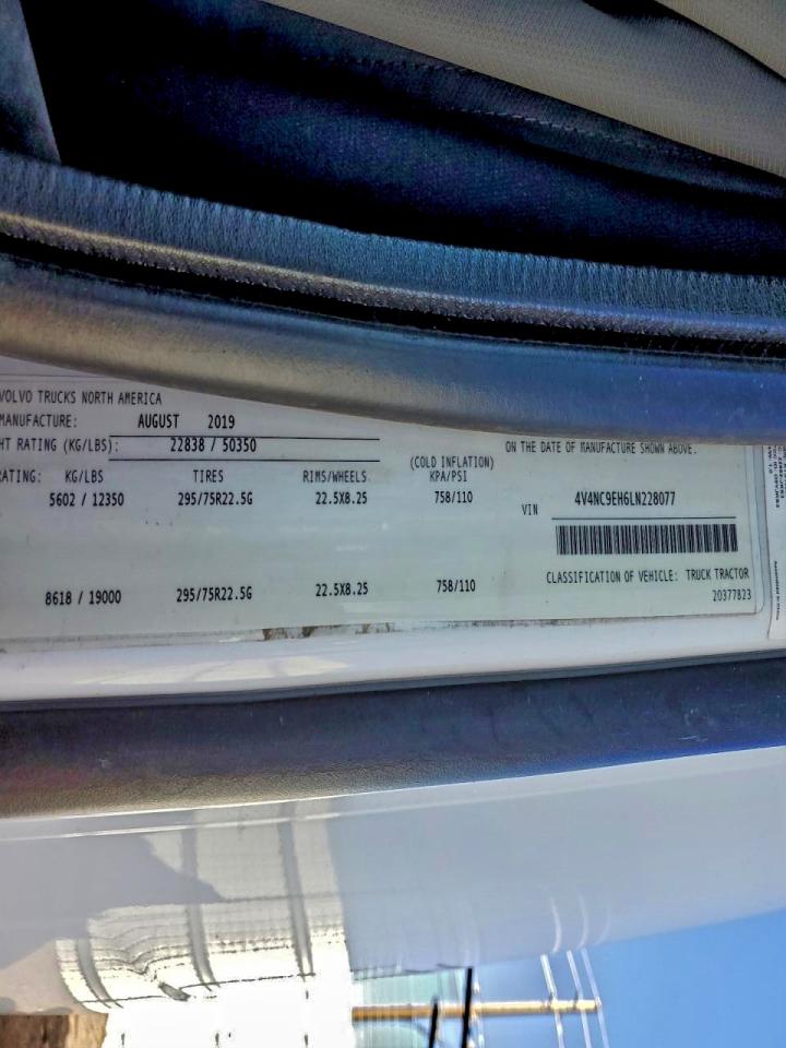 2020 Volvo Vnl Semi Truck VIN: 0LDL0T84660285 Lot: 95939445