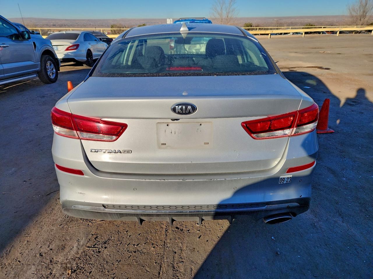 2020 Kia Optima Lx VIN: 5XXGT4L33LG393661 Lot: 97205465