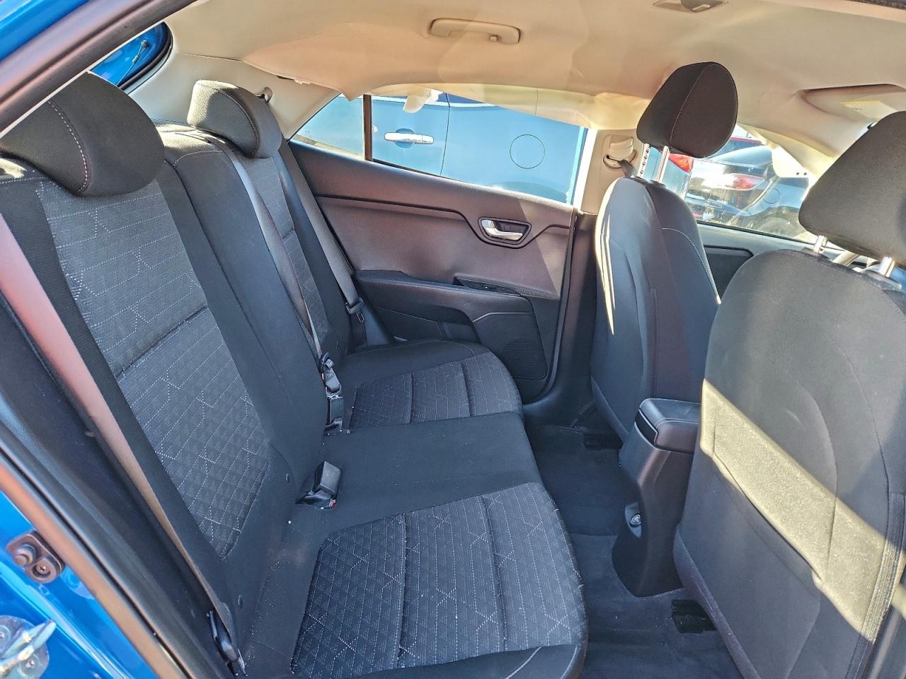 2021 Kia Rio S VIN: 3KPA25AD8ME390257 Lot: 94899215