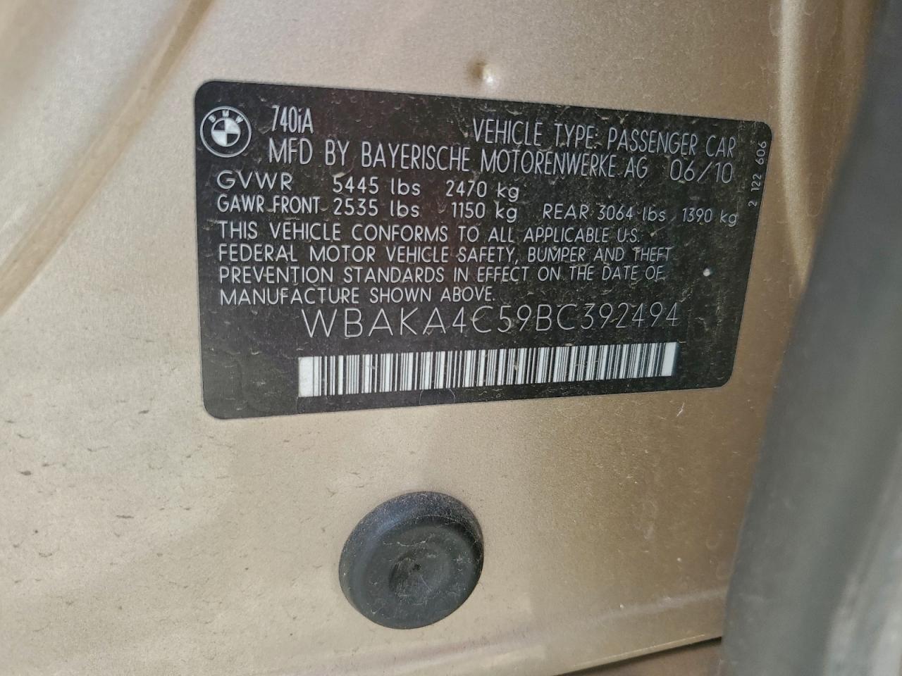 2011 BMW 740 I VIN: WBAKA4C59BC392494 Lot: 96837085