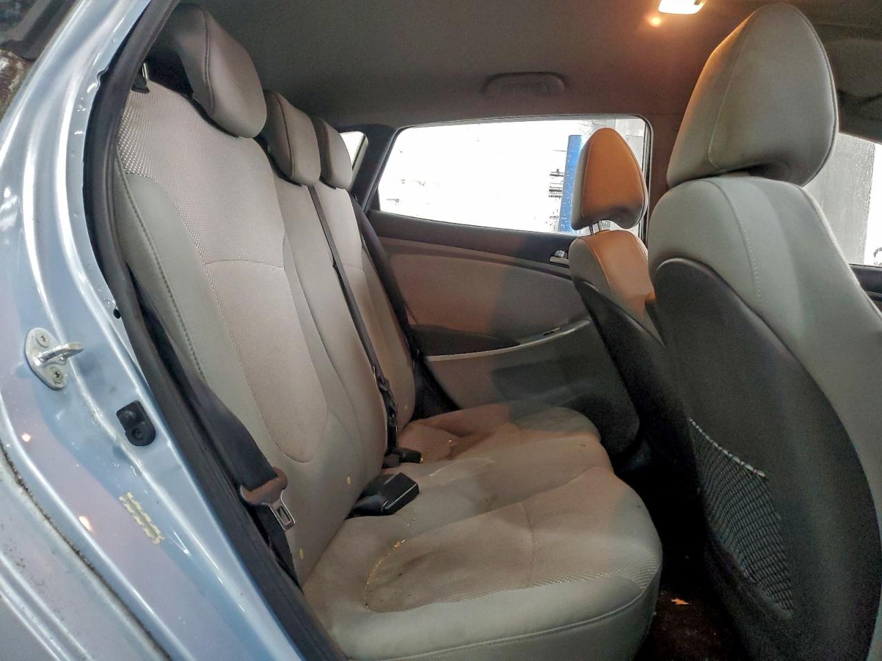 2014 Hyundai Accent Gls VIN: KMHCT5AE5EU147471 Lot: 93990255