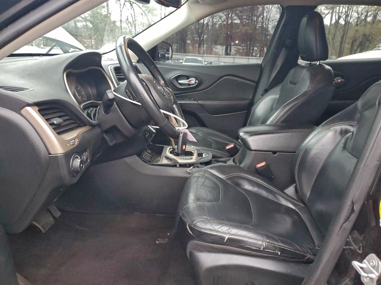 2015 Jeep Cherokee Limited VIN: 1C4PJLDB1FW535868 Lot: 95576245