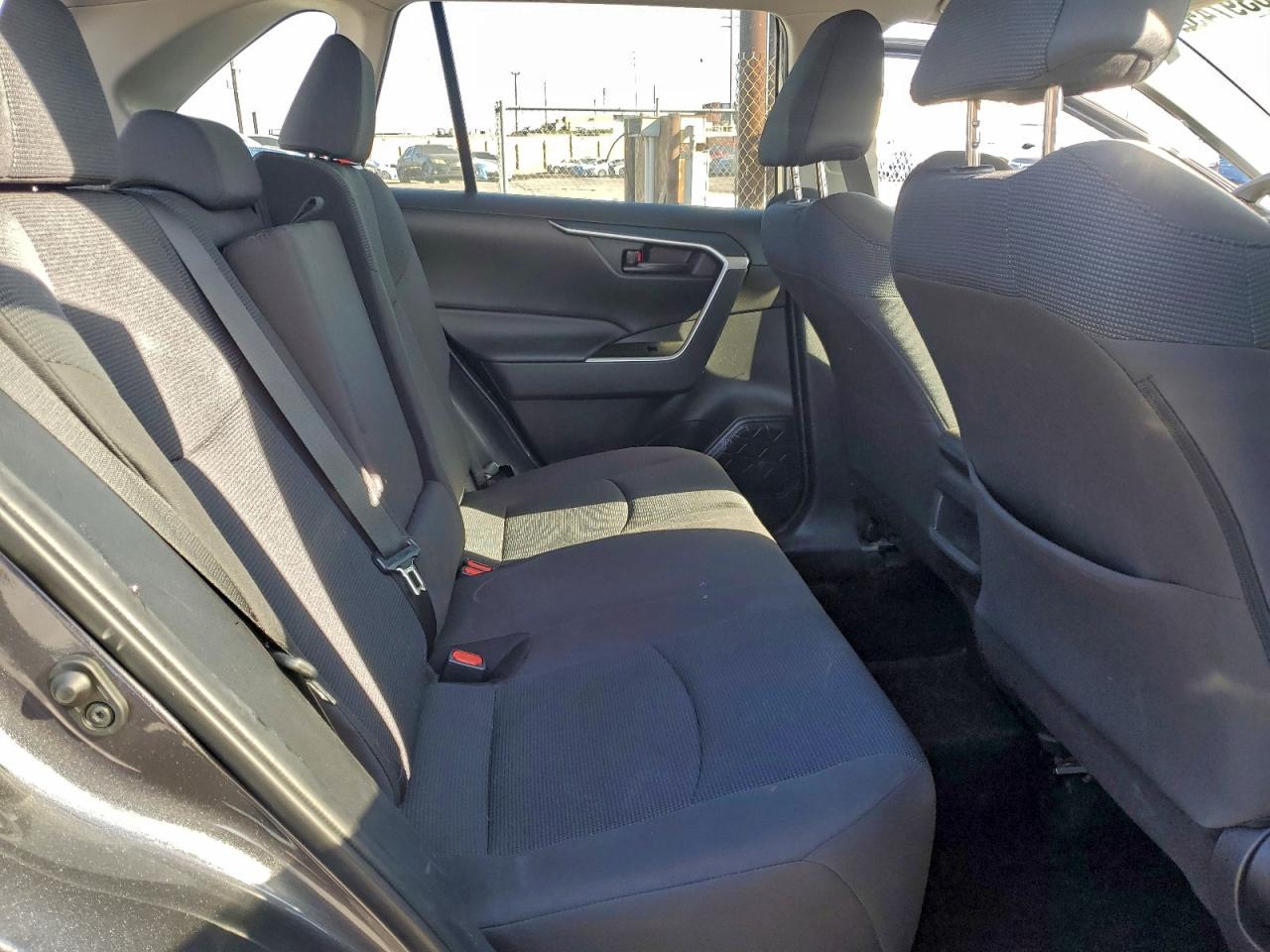 2021 Toyota Rav4 Le VIN: 2T3F1RFV4MC229766 Lot: 94339745