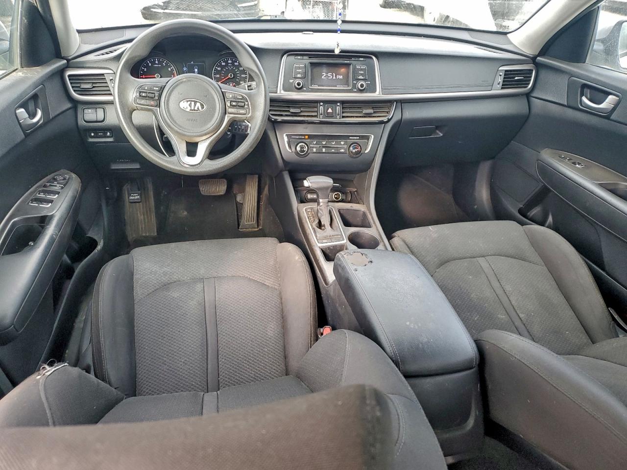 2017 Kia Optima Lx VIN: 5XXGT4L32HG129810 Lot: 94810065