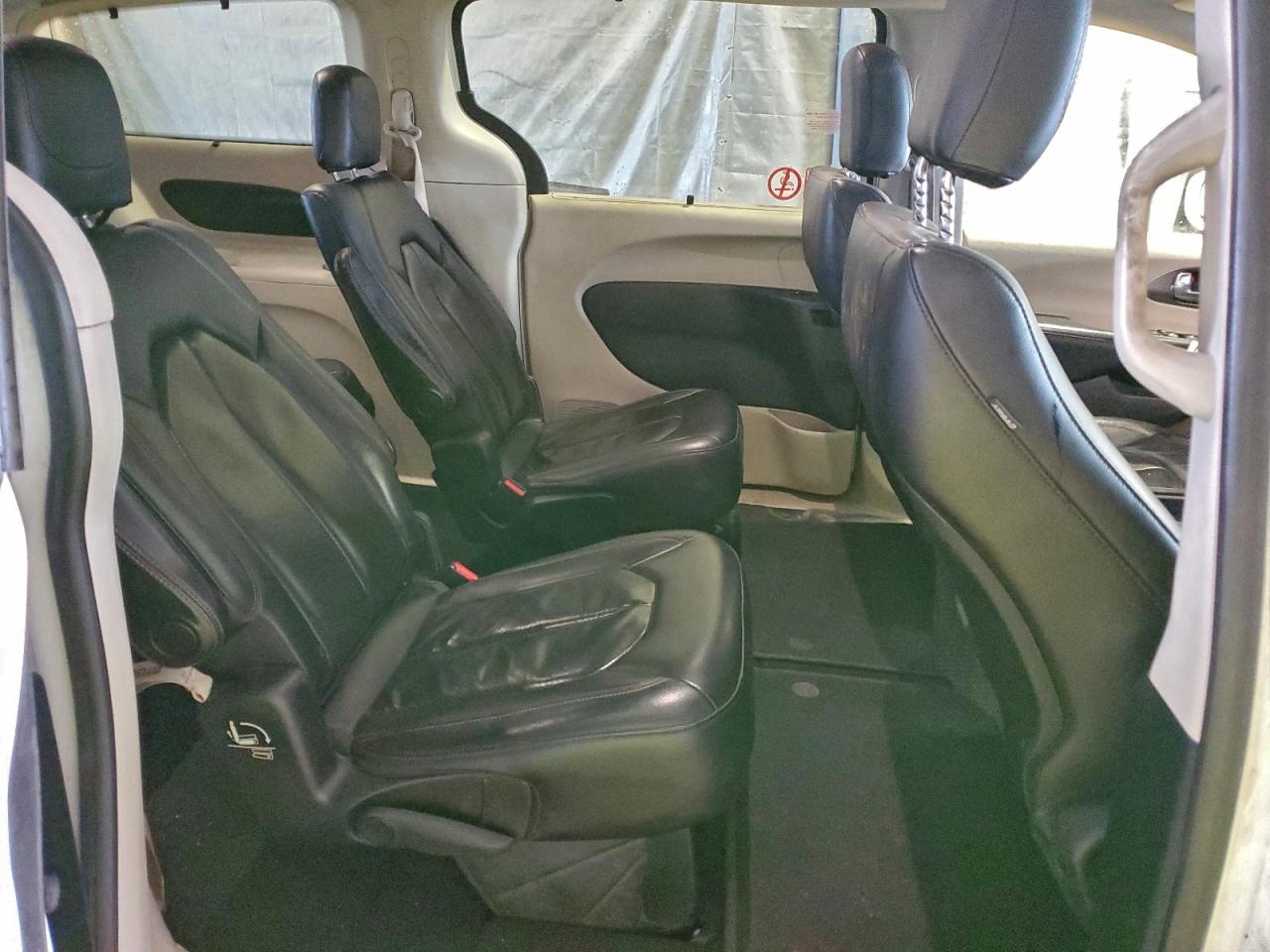 2020 Chrysler Pacifica Touring L VIN: 2C4RC1BG4LR272690 Lot: 94638175