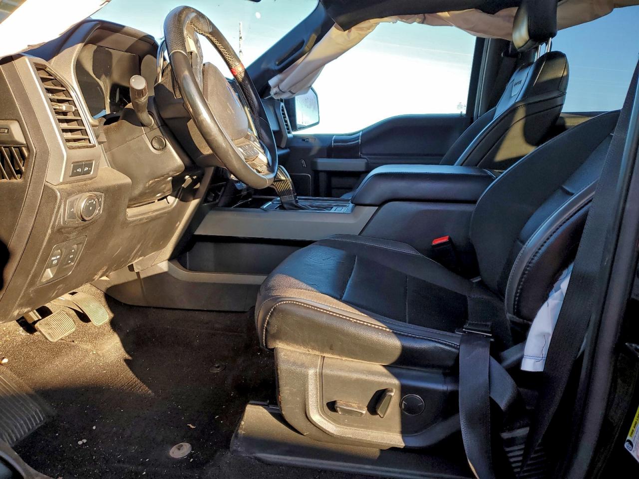 2019 Ford F150 Raptor VIN: 1FTFW1RG4KFC24743 Lot: 95107105