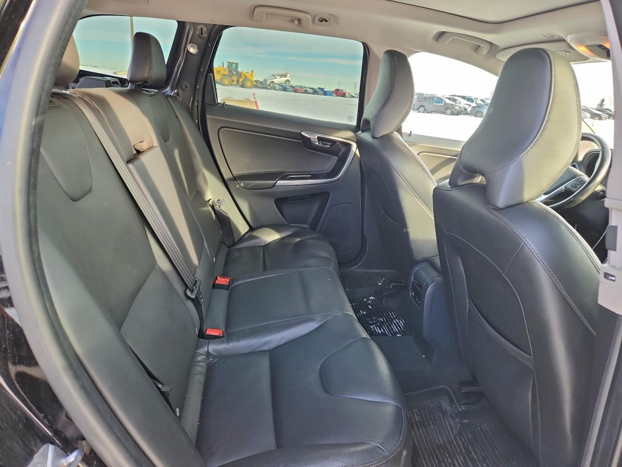 2016 Volvo Xc60 T5 Premier VIN: YV4612RK5G2893916 Lot: 96075575