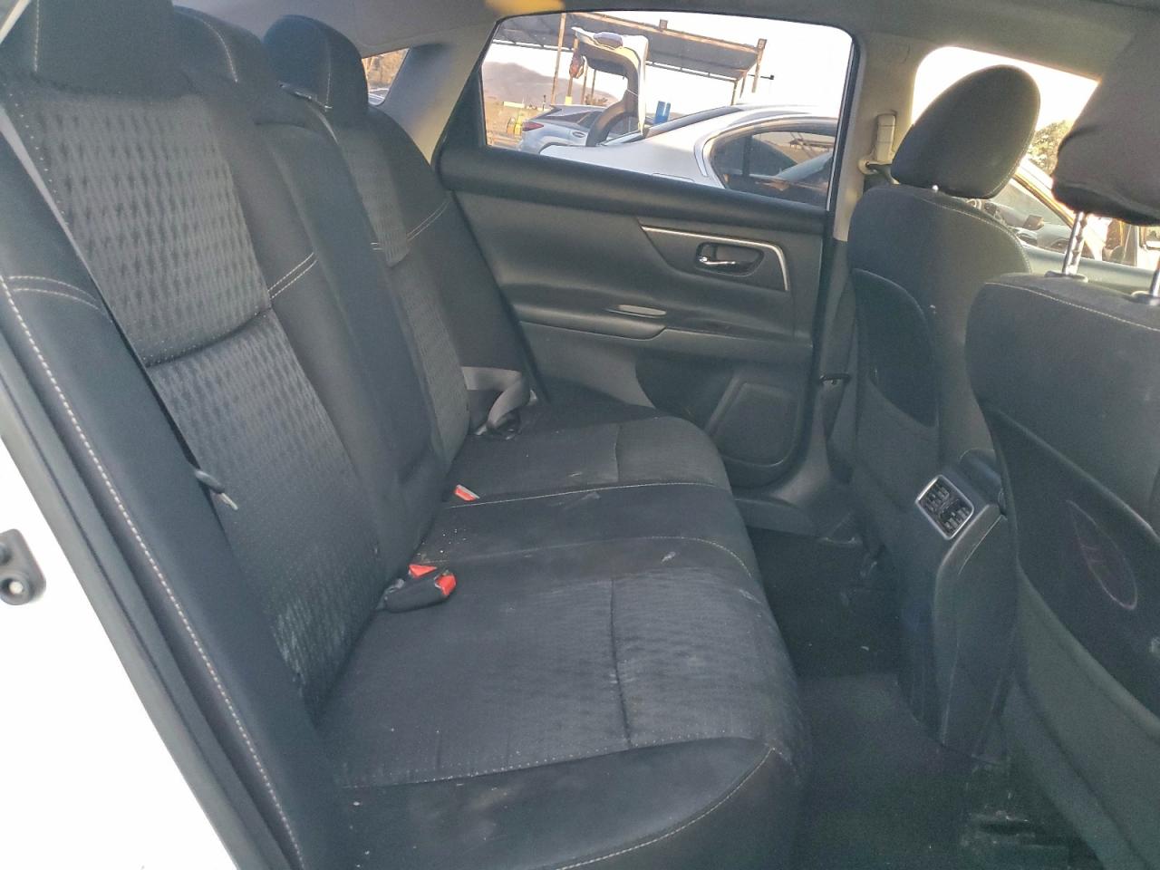 2017 Nissan Altima 2.5 VIN: 1N4AL3AP8HC161592 Lot: 95320515