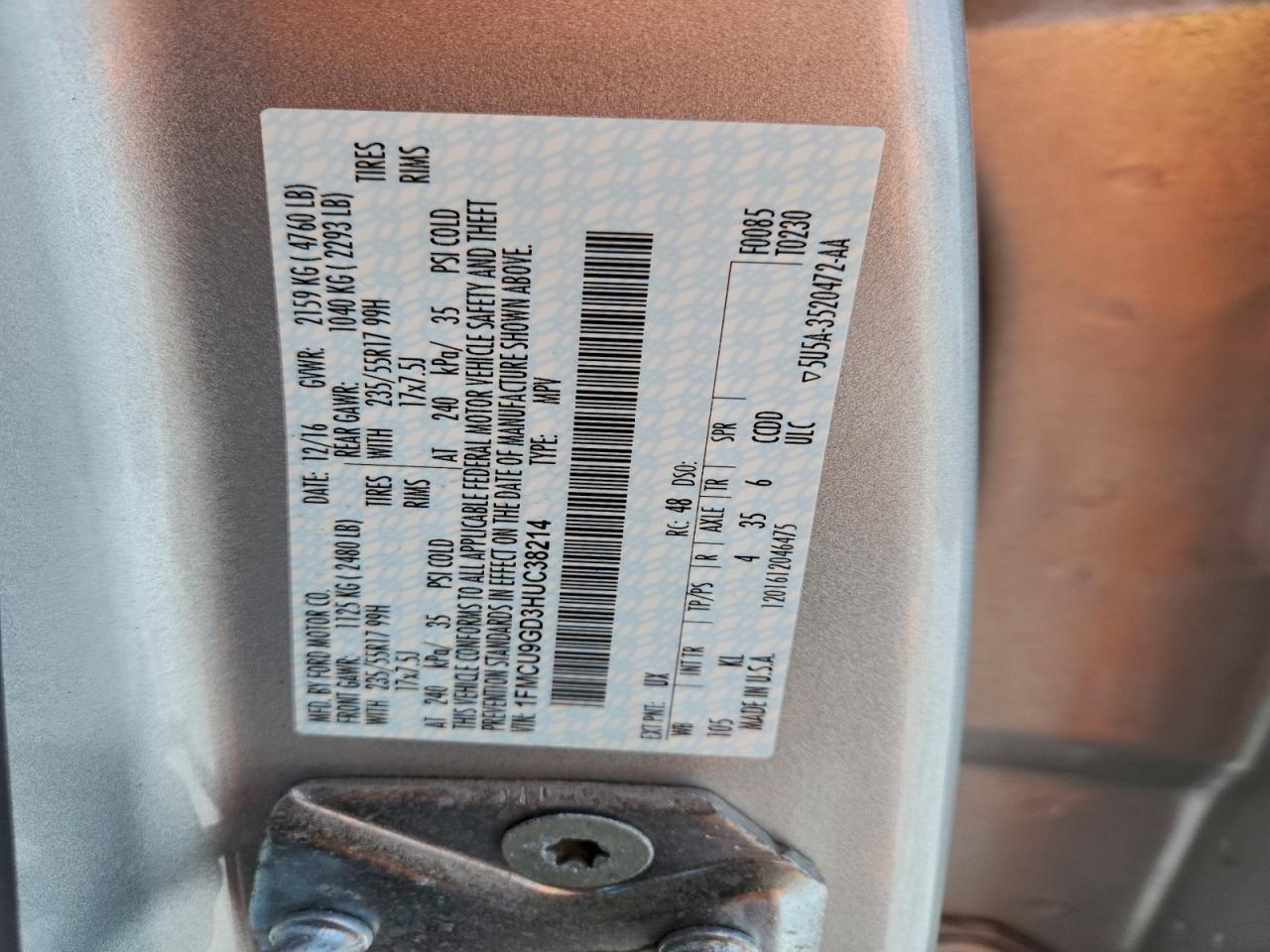 2017 Ford Escape Se VIN: 1FMCU9GD3HUC38214 Lot: 96124315