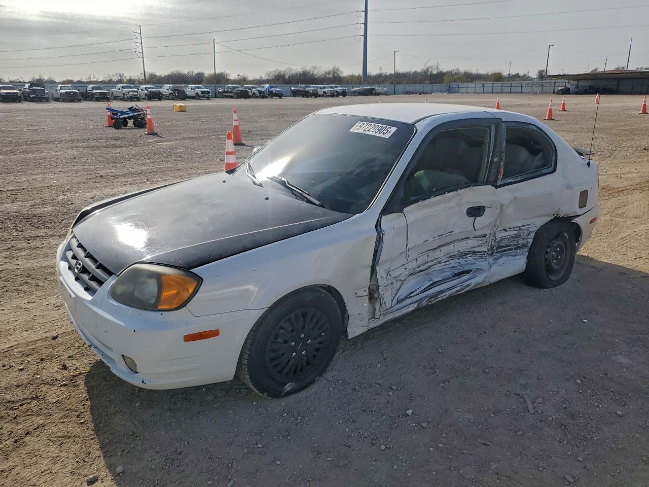 2004 Hyundai Accent Gl VIN: KMHCG35C04U285872 Lot: 97220905