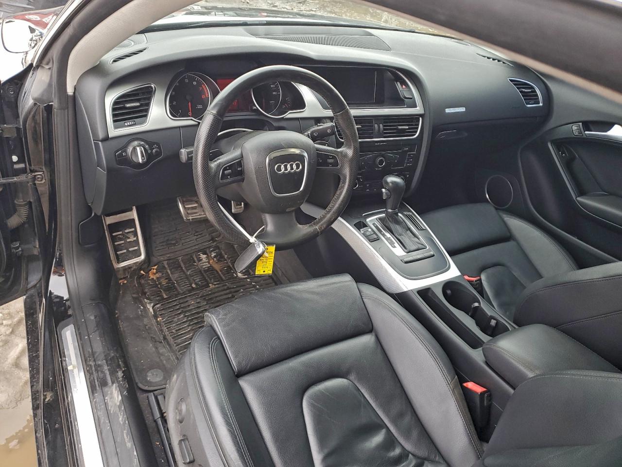 2011 Audi A5 Premium Plus VIN: WAULFAFR6BA026555 Lot: 94801915