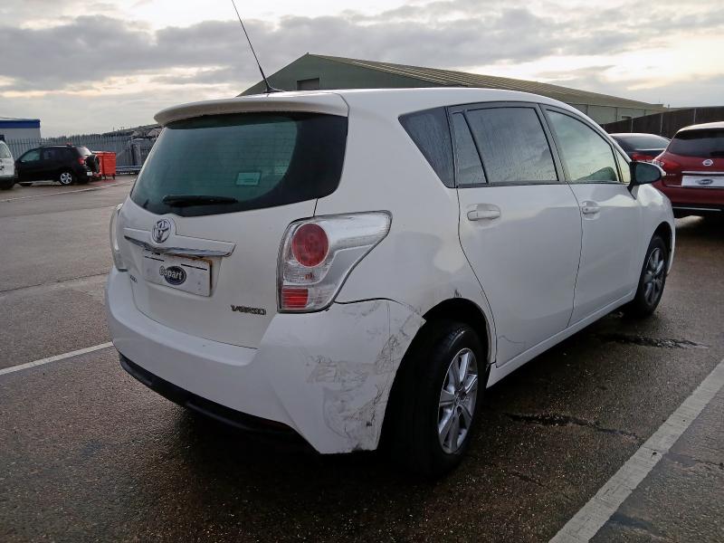 2015 TOYOTA VERSO 1.6 V-MATIC ICON 5DR