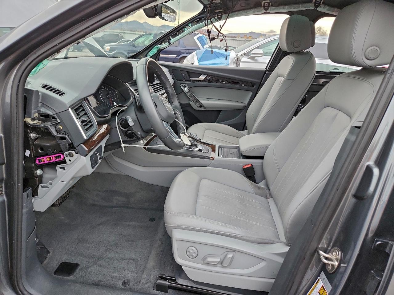 2020 Audi Q5 Premium VIN: WA1ANAFY8L2050110 Lot: 94775995