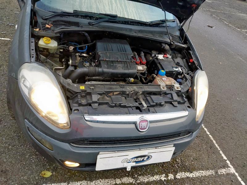 2011 FIAT PUNTO EVO 1.4 DYNAMIC 5DR