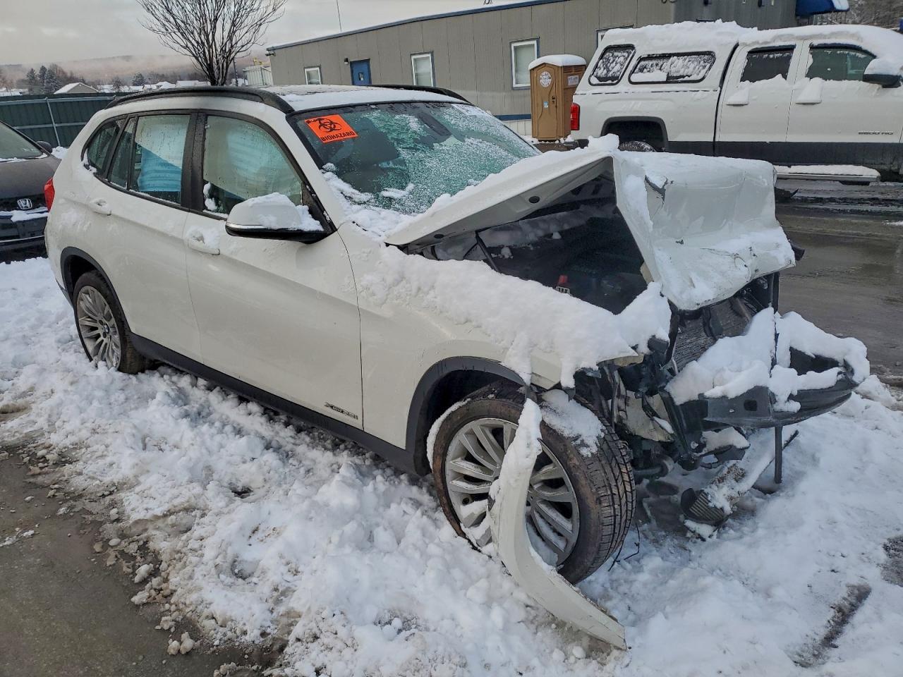 Фото: WBAVL1C50EVY18605