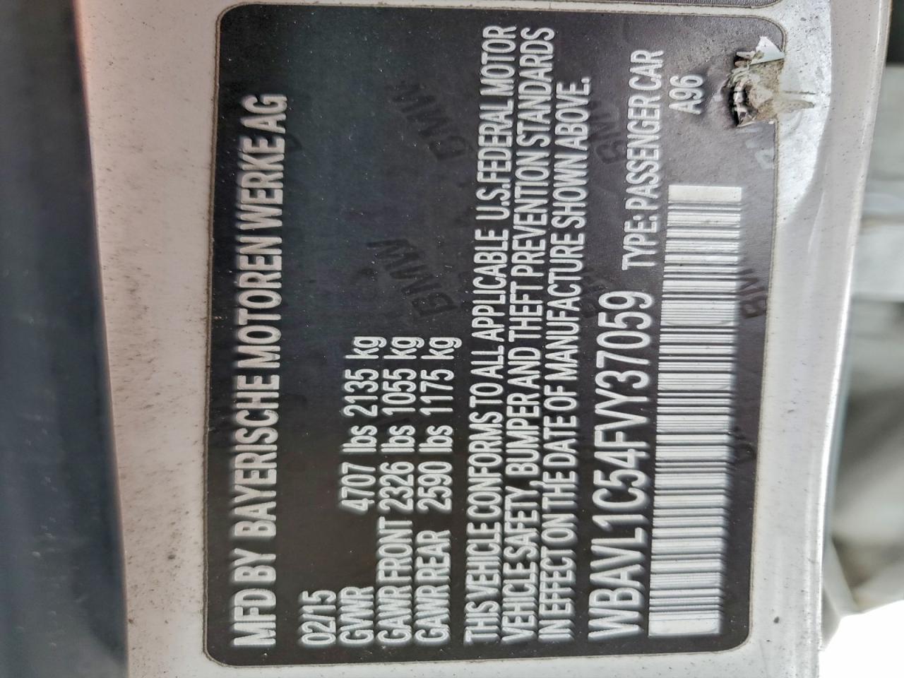 Фото: WBAVL1C54FVY37059