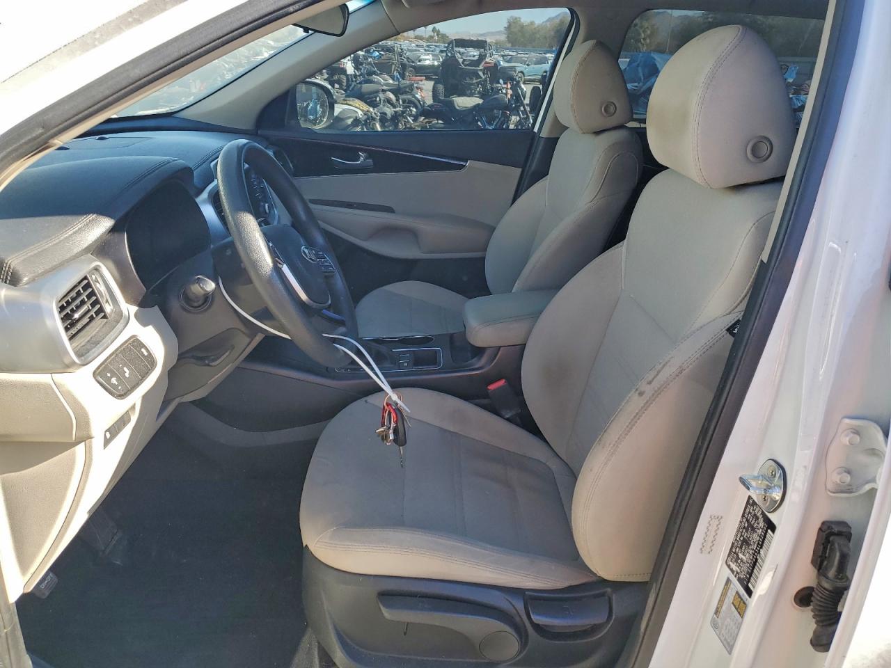 2020 Kia Sorento L VIN: 5XYPG4A34LG628202 Lot: 96265325