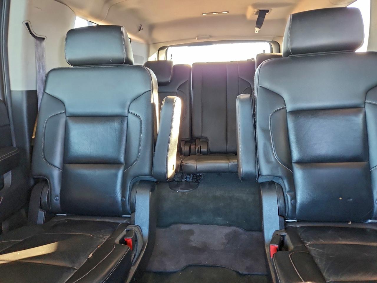 2015 Chevrolet Suburban C1500 Lt VIN: 1GNSCJKC5FR146256 Lot: 94271335