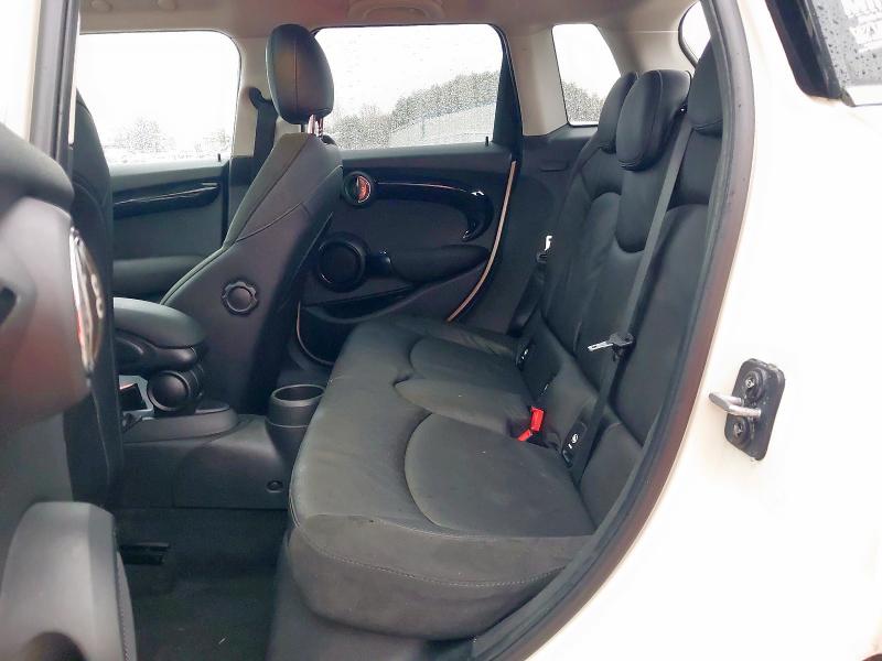 2018 MINI HATCHBACK 1.5 COOPER D II 5DR STEP AUTO