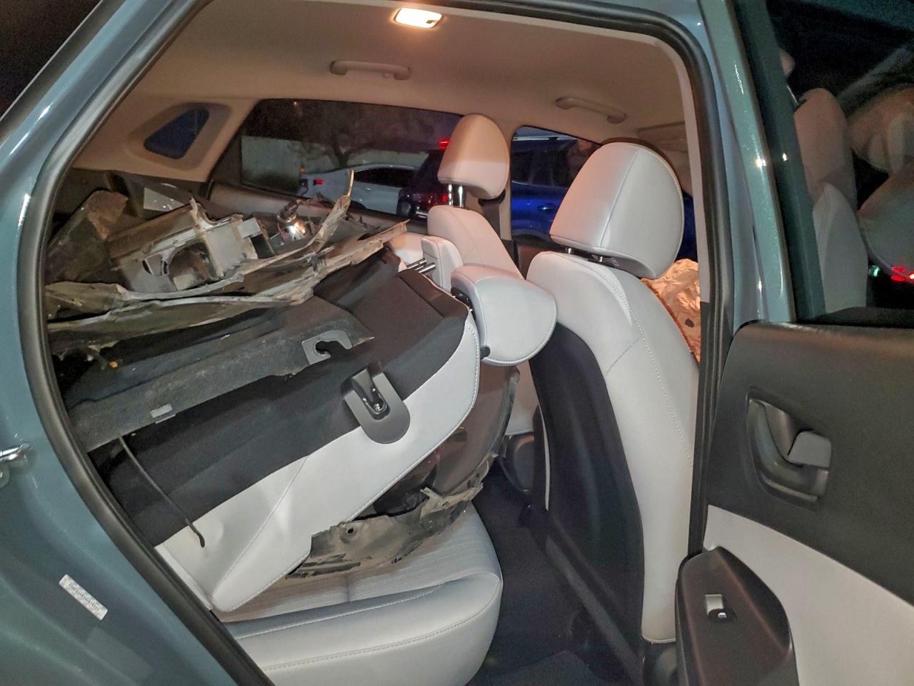 2022 Hyundai Kona Sel VIN: 879421 Lot: 96847625