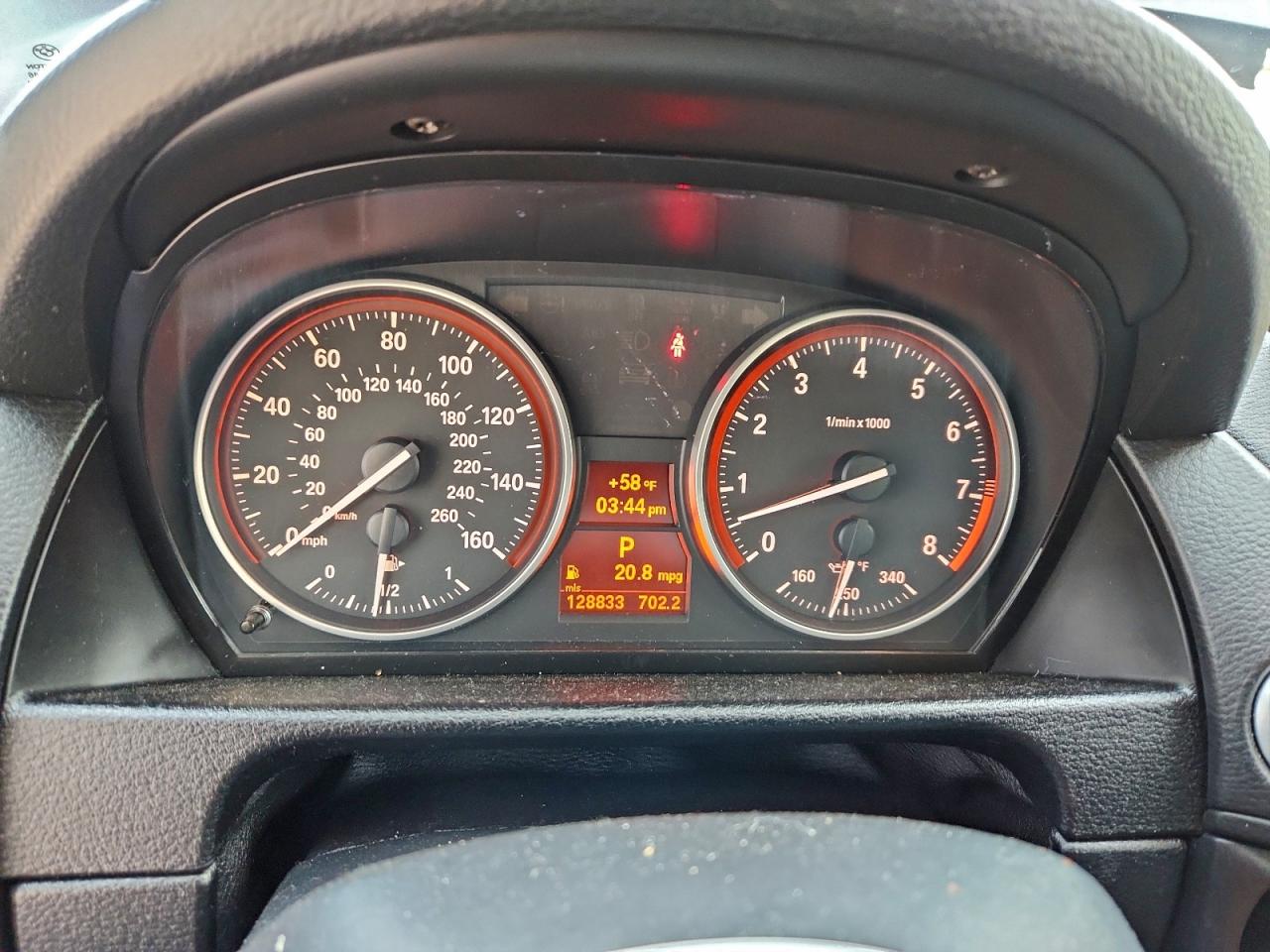 2015 BMW X1 xDrive35I VIN: WBAVM5C50FVV93527 Lot: 97813575