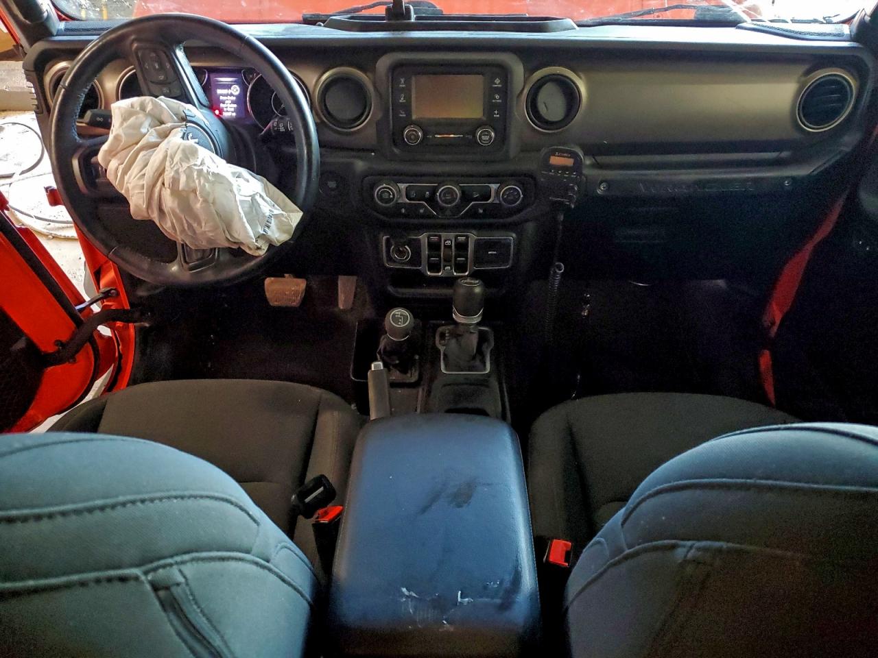 2018 Jeep Wrangler Unlimited Sport VIN: 1C4HJXDG2JW216172 Lot: 96167995