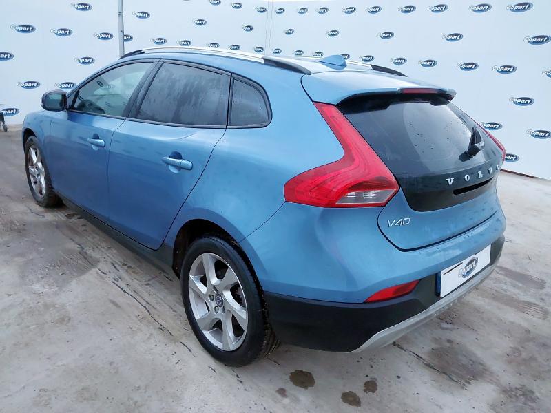 2015 VOLVO V40 D2 CROSS COUNTRY LUX 5DR POWERSHIFT