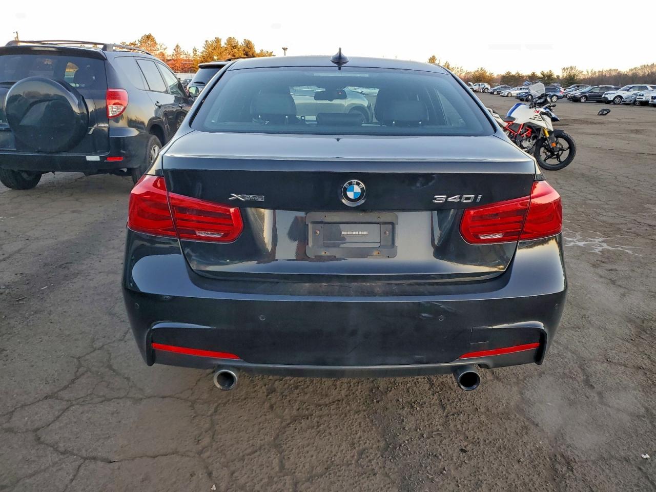 2017 BMW 340 Xi VIN: WBA8B7G50HNT70867 Lot: 96123835