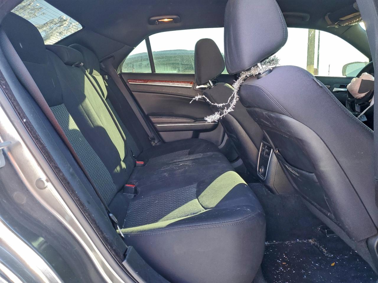 2012 Chrysler 300 VIN: 2C3CCAAG1CH272860 Lot: 94703595