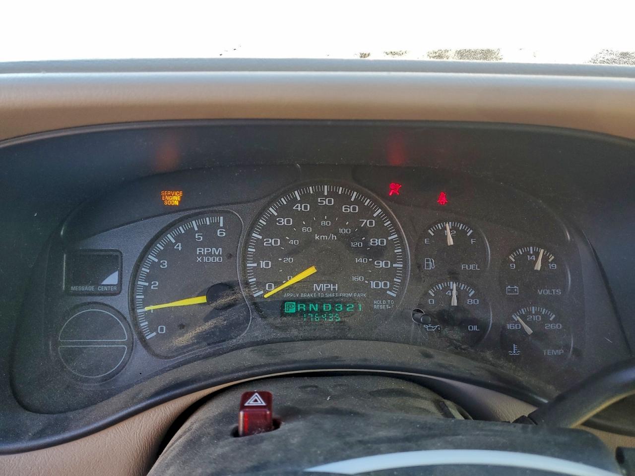 2001 GMC Yukon Xl K1500 VIN: 3GKFK16T71G136865 Lot: 94778265