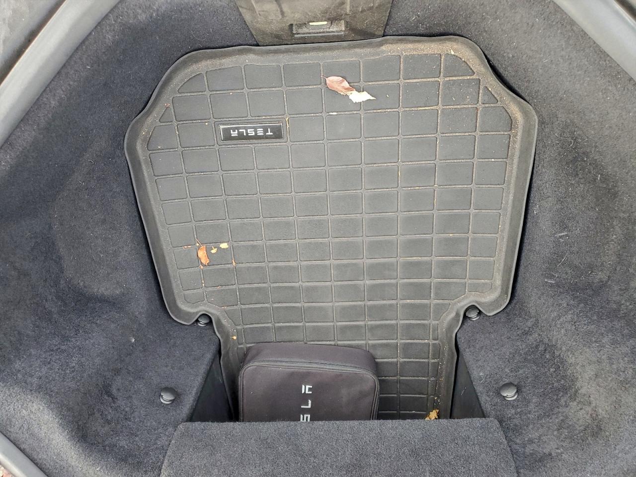 2013 Tesla Model S VIN: 5YJSA1AG7DFP09555 Lot: 95005725