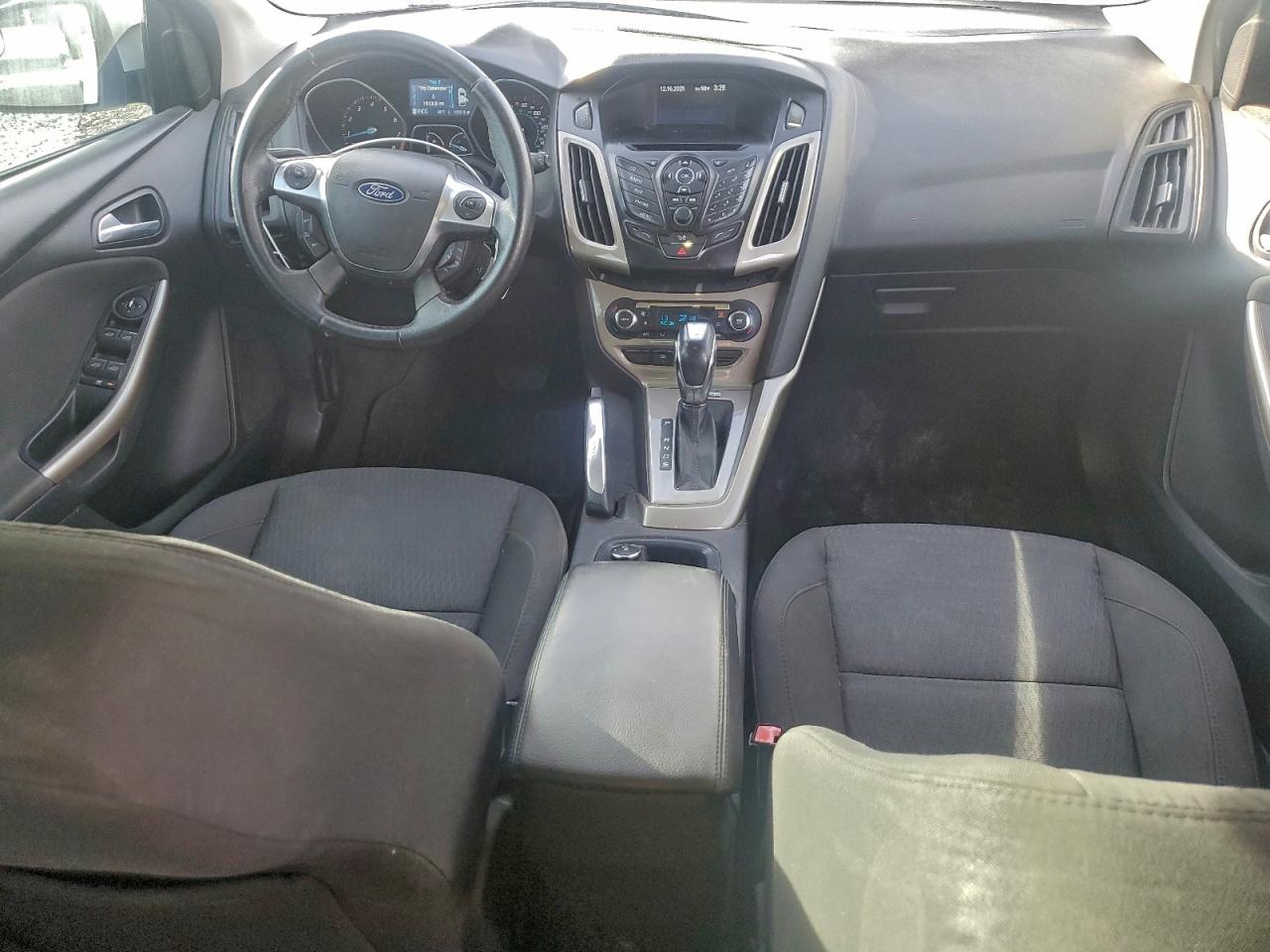 2012 Ford Focus Sel VIN: 1FAHP3M25CL176045 Lot: 96330105