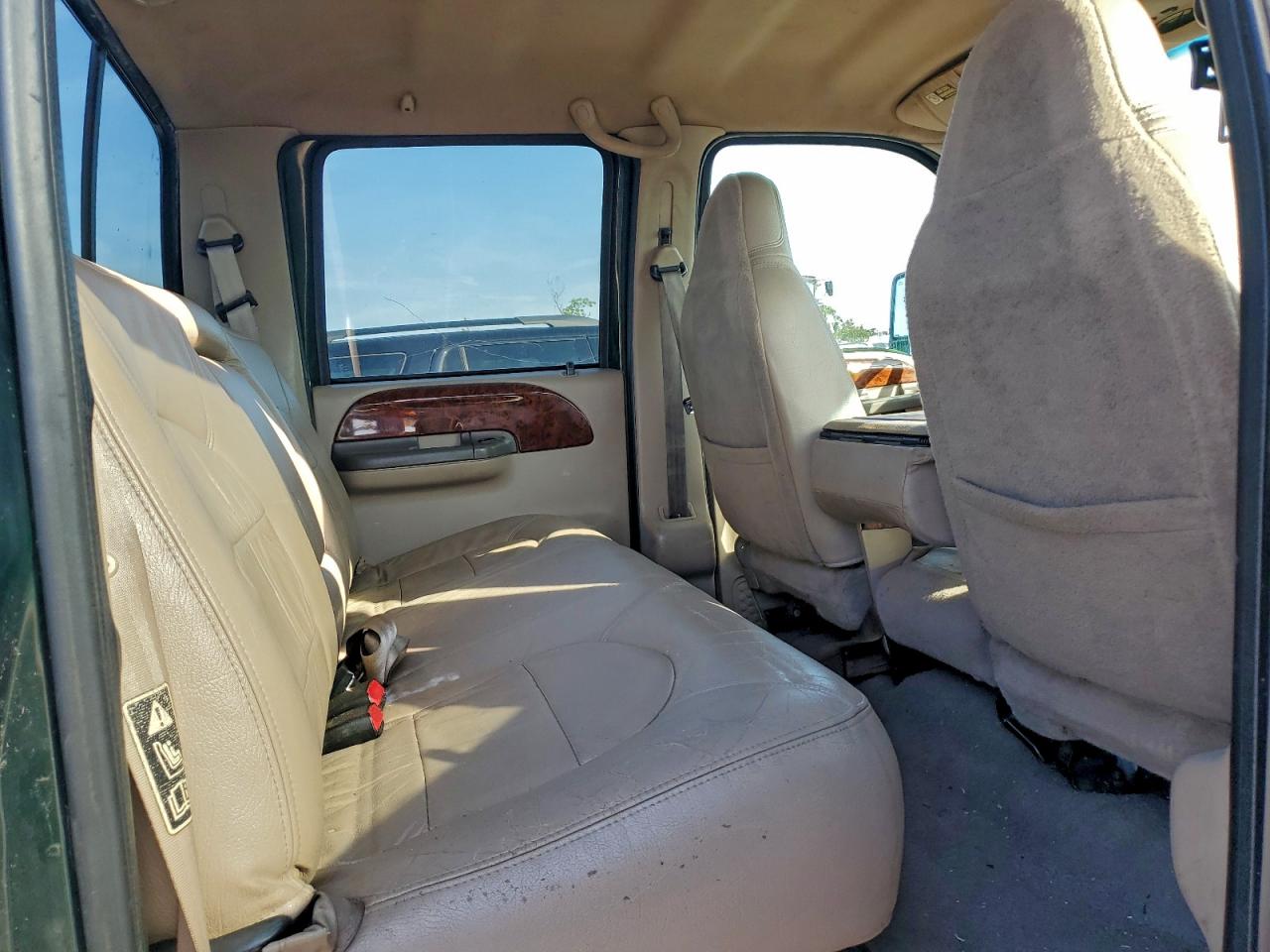 2000 Ford F250 Super Duty VIN: 1FTNW21FXYEC30615 Lot: 95531945