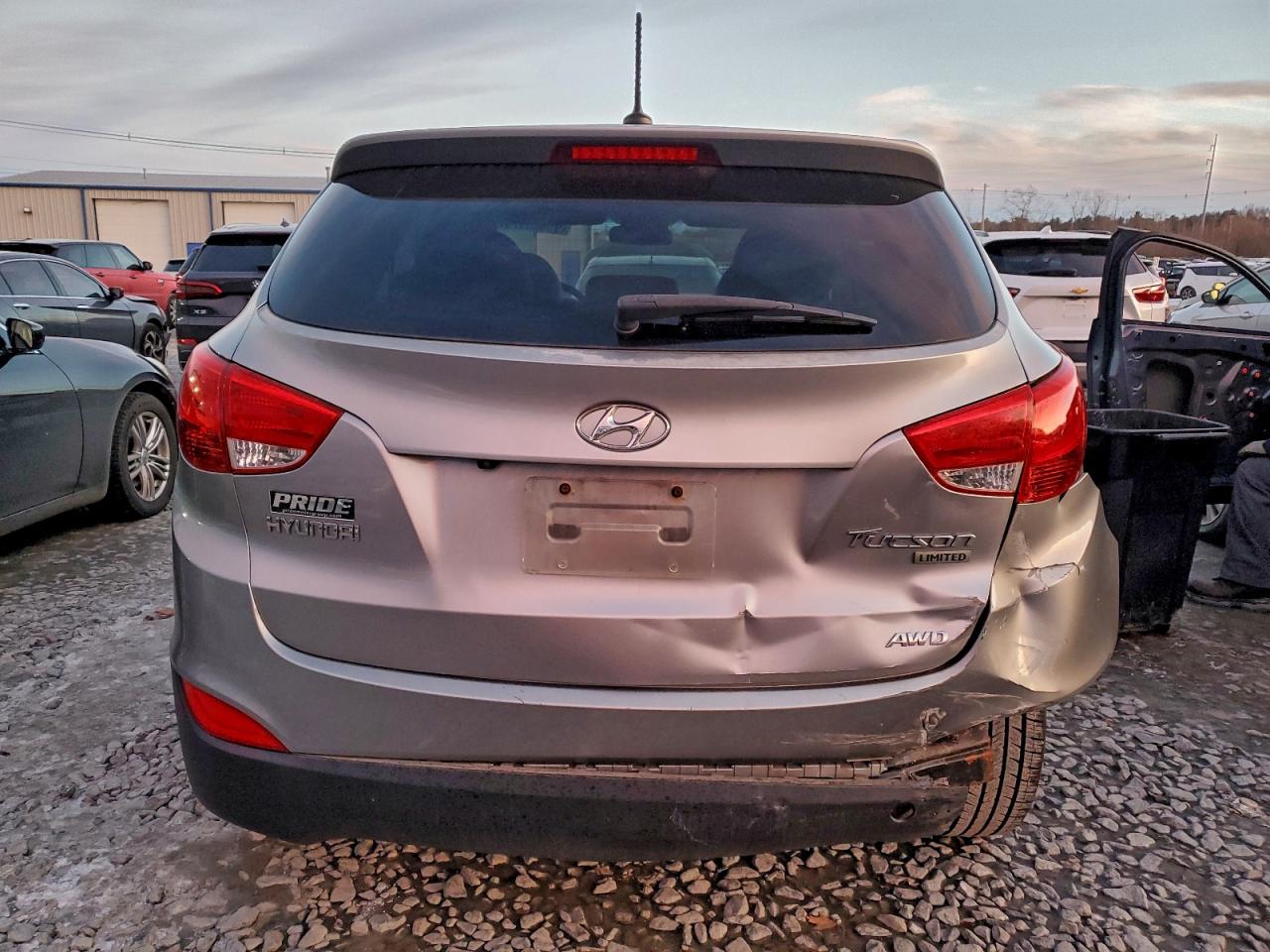 2010 Hyundai Tucson Gls VIN: KM8JUCAC7AU106244 Lot: 95608925