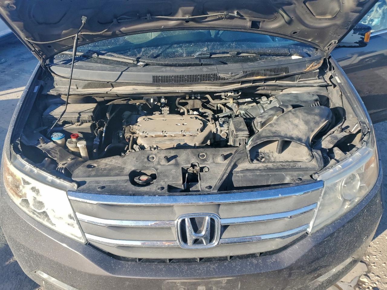 2012 Honda Odyssey Touring VIN: 5FNRL5H96CB040569 Lot: 94888225