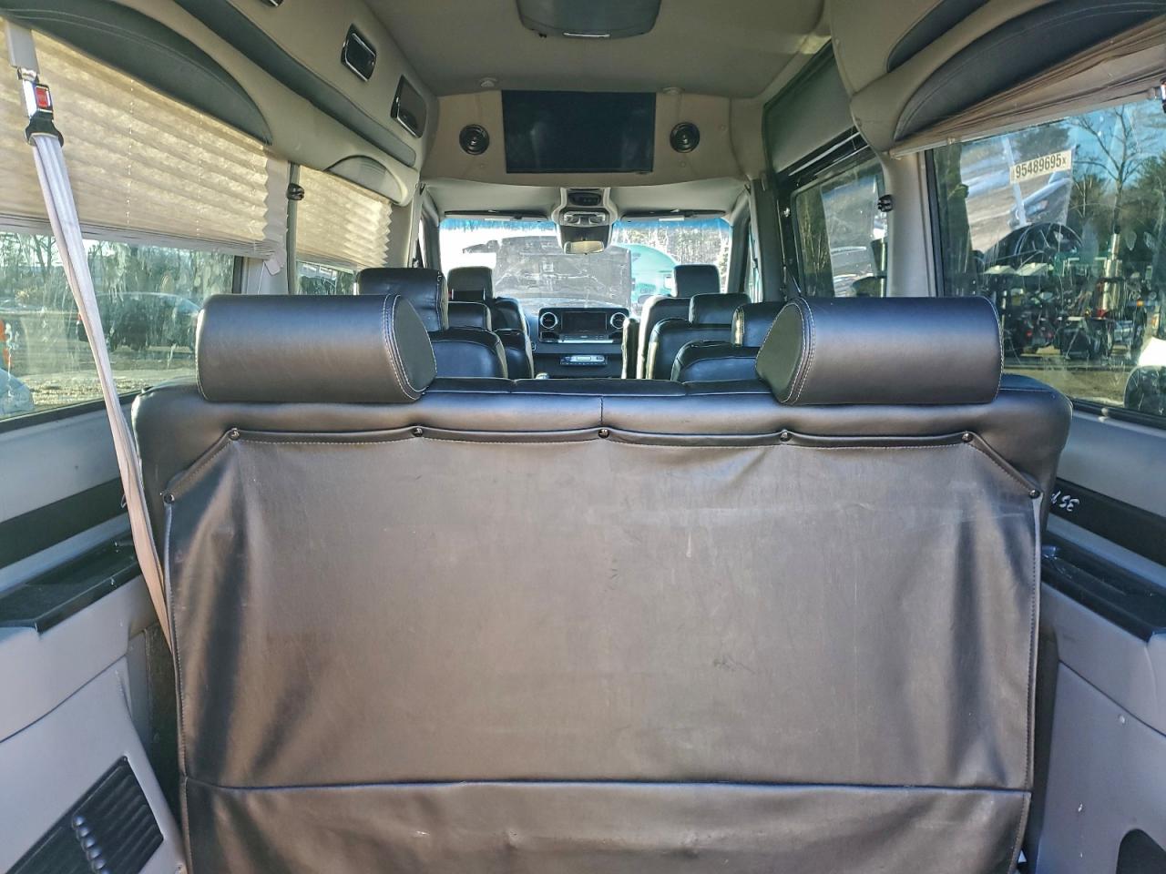 2019 Mercedes-Benz Sprinter 1500/2500 VIN: WDAPE7EDXKT009748 Lot: 95489695