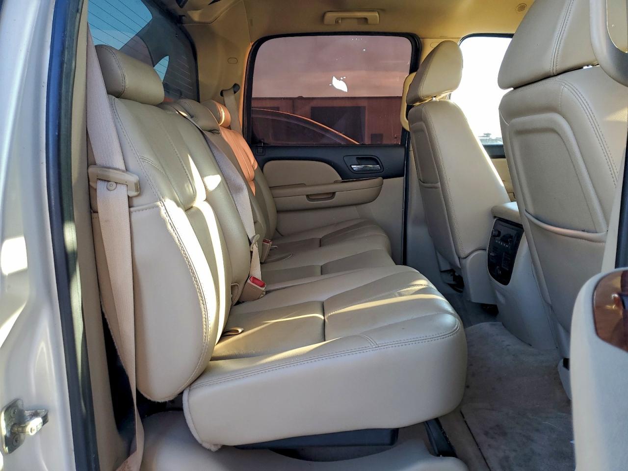 2008 Chevrolet Avalanche C1500 VIN: 3GNEC12J58G245447 Lot: 95996615