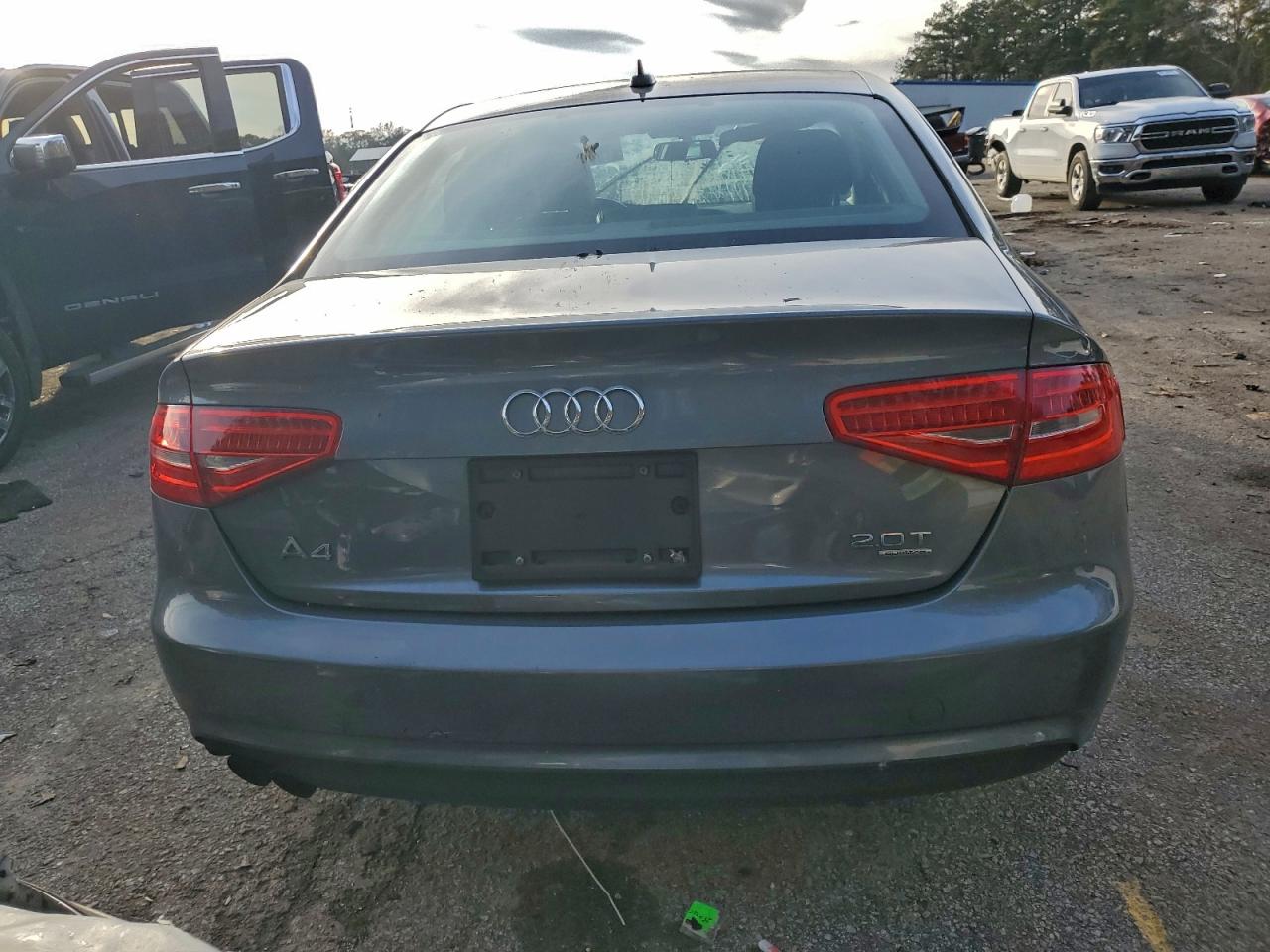 2013 Audi A4 Premium VIN: WAUBFAFL4DN032356 Lot: 95001035