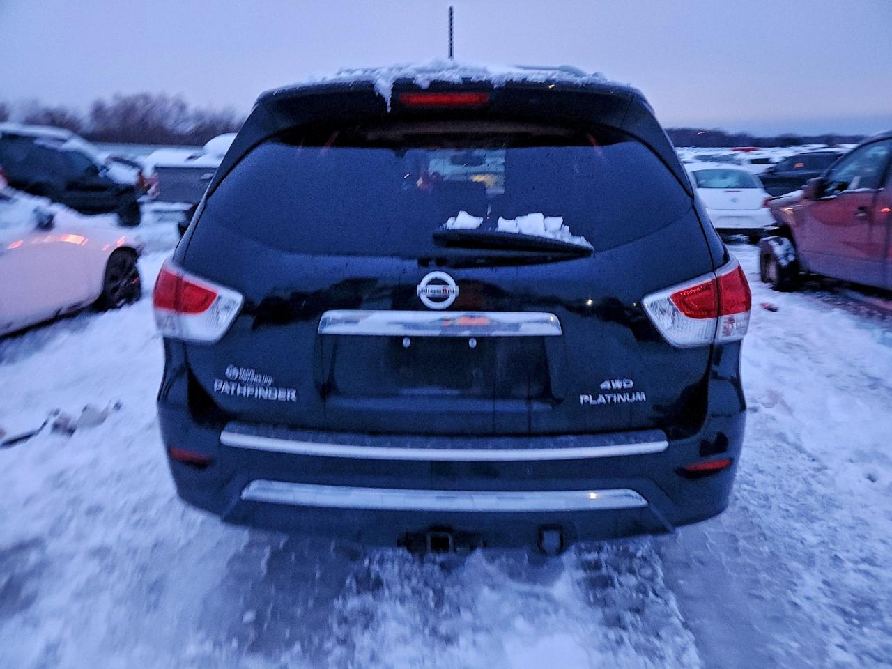 2014 Nissan Pathfinder S VIN: 5N1AR2MM4EC601593 Lot: 94520395