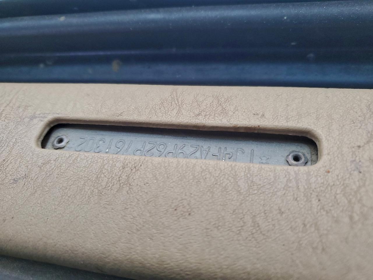 2002 Jeep Wrangler / Tj Se VIN: 1J4FA29P62P761302 Lot: 93500665