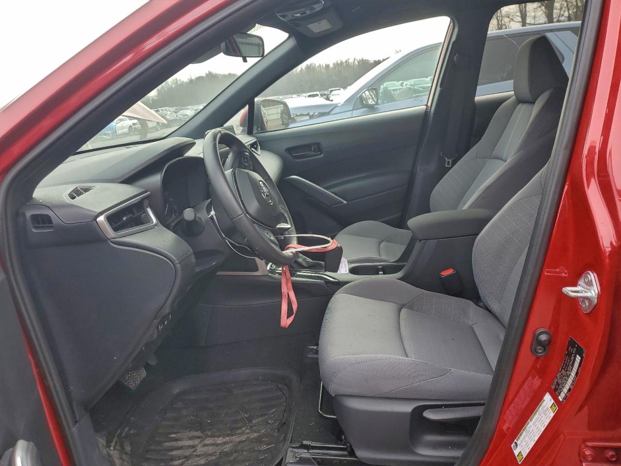 2023 Toyota Corolla Cross Le VIN: 7MUFBABG2PV015553 Lot: 96481045