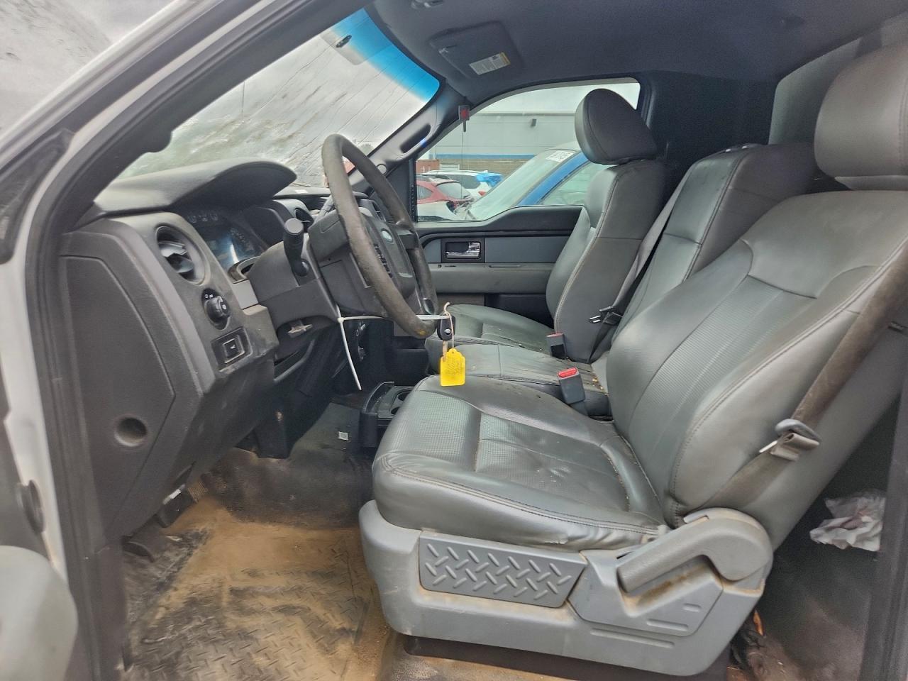 2013 Ford F150 Utility / Service Truck VIN: 1FTMF1CM2DKE01208 Lot: 96510705