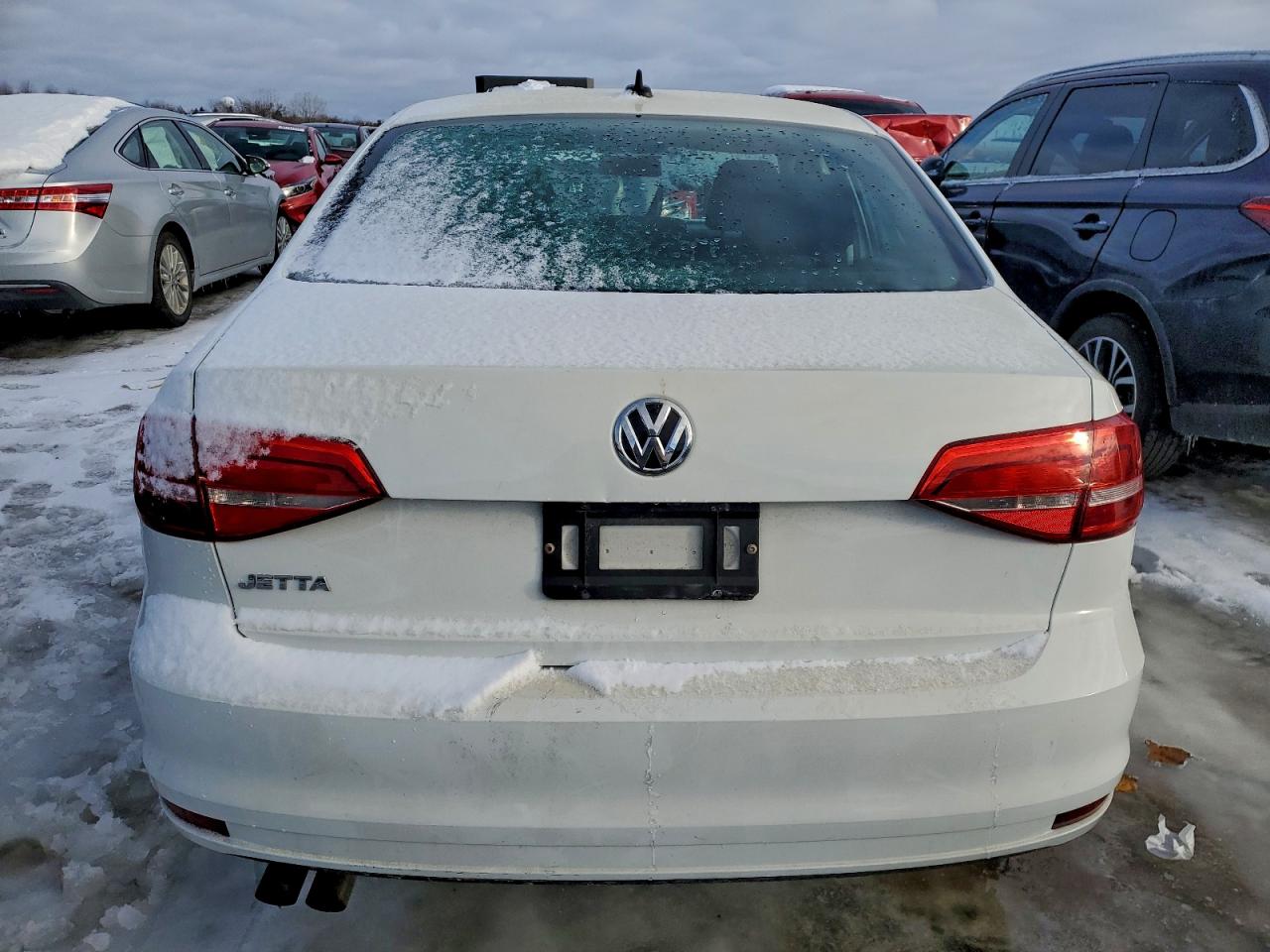 2015 Volkswagen Jetta Base VIN: 3VW2K7AJ1FM280811 Lot: 95680385