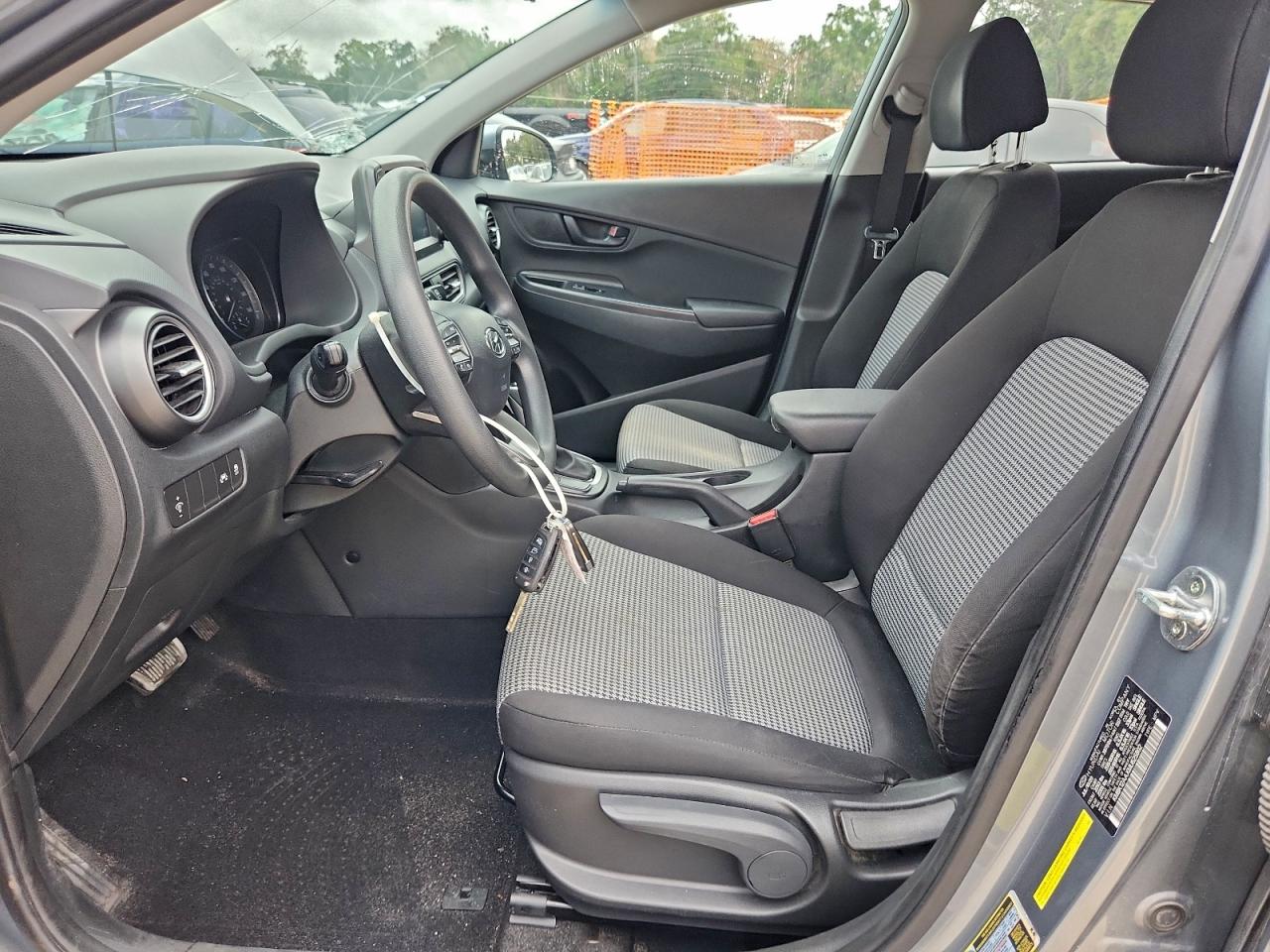 2021 Hyundai Kona Se VIN: KM8K12AAXMU625802 Lot: 95856515