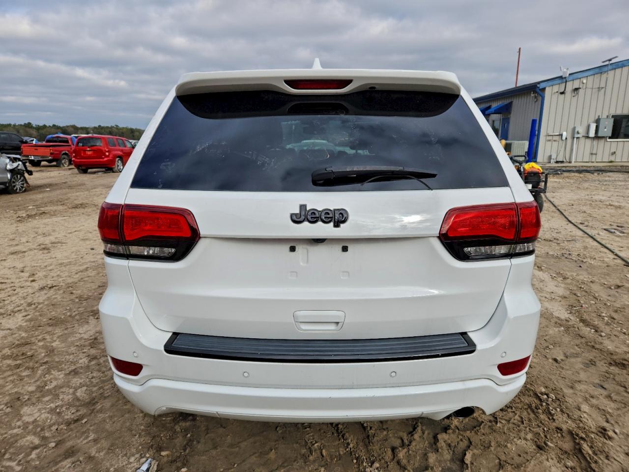 2017 Jeep Grand Cherokee Laredo VIN: 1C4RJEAGXHC745765 Lot: 94114215