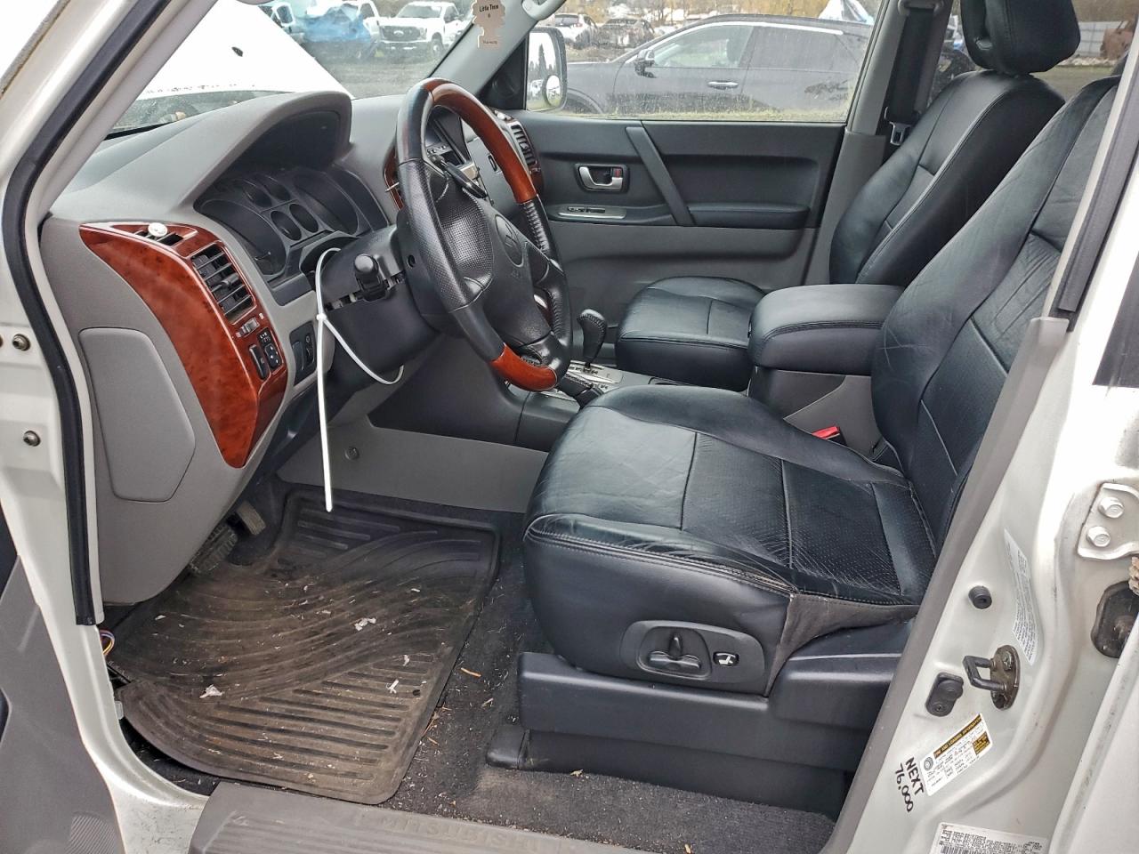 2005 Mitsubishi Montero Limited VIN: JA4MW51S75J002580 Lot: 92740485