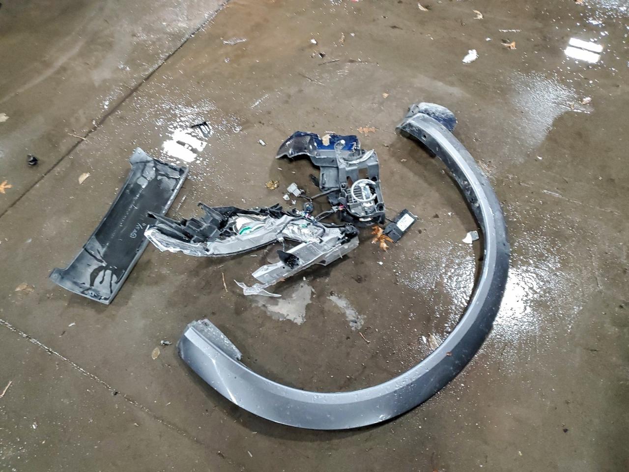 2018 Nissan Armada Platinum VIN: JN8AY2NE8J9731001 Lot: 95237305