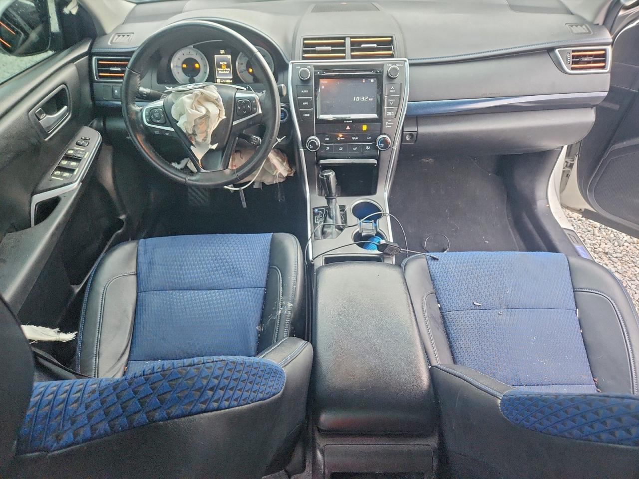 2016 Toyota Camry Le VIN: 4T1BF1FKXGU505497 Lot: 95860395